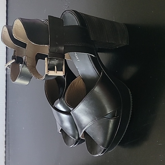 Janet Sport Platform Sandal Size 38 - Picture 5 of 8